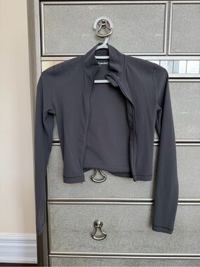 TnAction Long Sleeve Zip Up